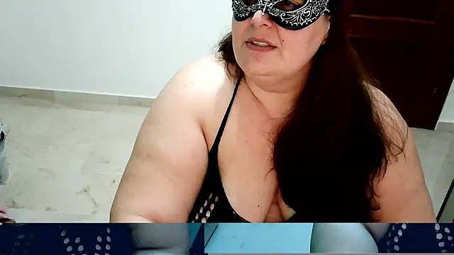 passionduo4 online show from February 22, 7:15 pm