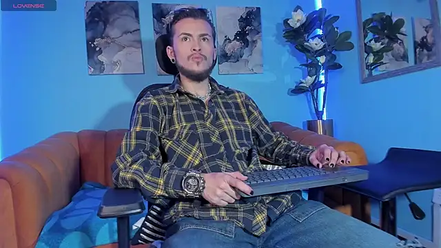  hairybeard  online show from September 13, 6:32 am