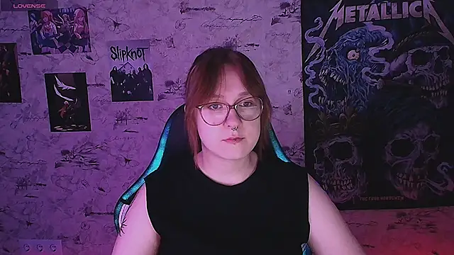 Rudy 02 online show from June 5, 7:20 pm