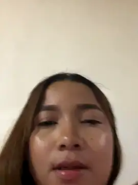 queen angelique online show from November 6, 3:01 am