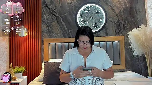 BellaPeers  online show from March 13, 12:50 pm