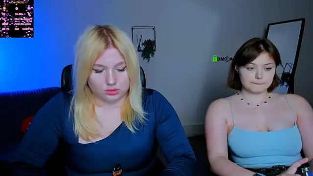 juli kisss online show from September 17, 7:34 pm