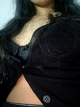 Aimeesha online show from November 11, 8:50 pm