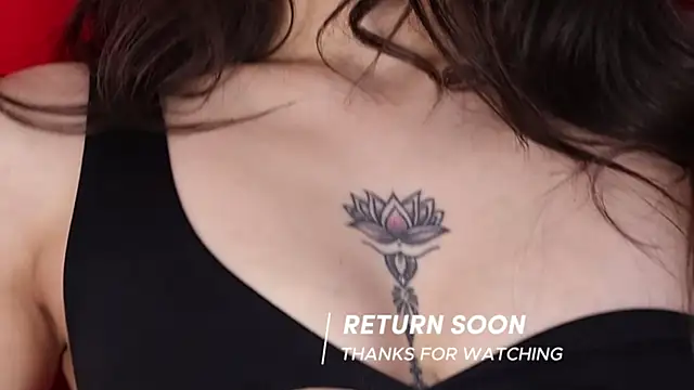 viooletaa online show from October 15, 7:38 pm