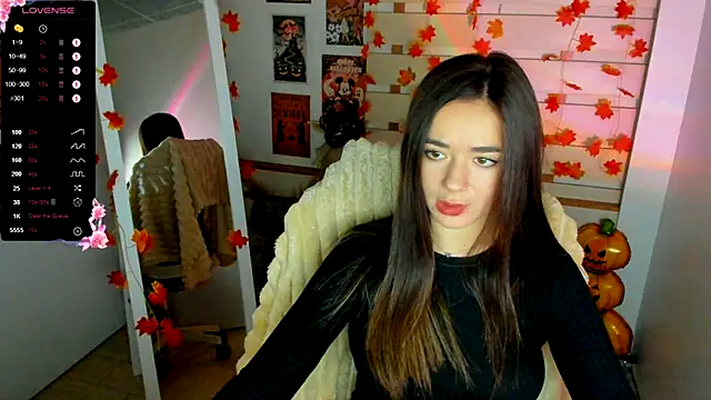 Bella XO online show from October 18, 7:00 am