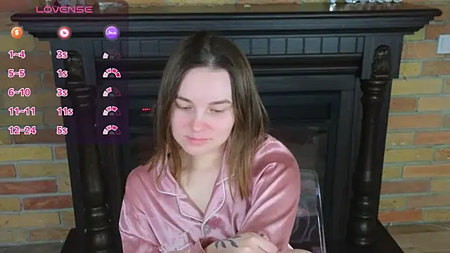 Ellie Sunset online show from April 27, 9:17 am