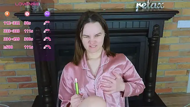 Ellie Sunset online show from April 28, 8:29 am