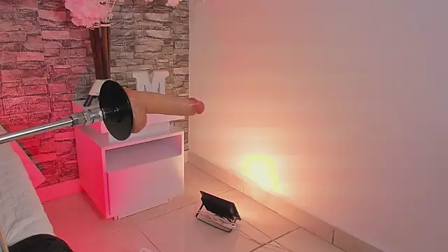aurora sweet2 online show from July 1, 2:05 pm