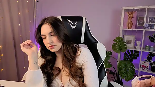 MelissaLovely  online show from February 15, 7:51 am