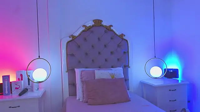  ambar Adamss online show from October 20, 11:46 am