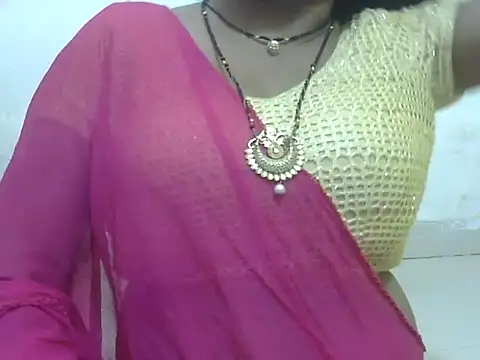 HOT-SEEMAA online show from June 21, 5:06 pm