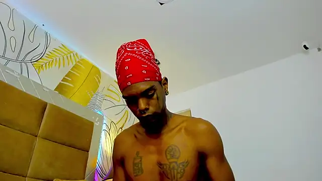 bigblackhotx1 online show from September 12, 2:46 pm