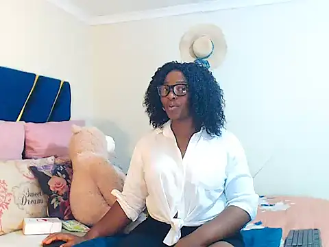 veronica1xxx online show from December 18, 7:18 pm