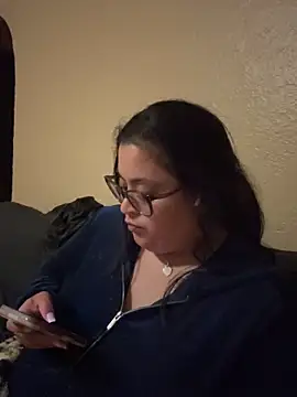 tillymarie34 online show from October 9, 3:43 am