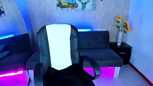 nova sex01 online show from February 15, 4:48 am