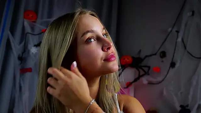 AftonConnett online show from October 30, 1:30 am