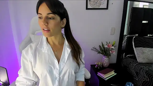 Sara lopez 28 online show from March 29, 2:38 pm