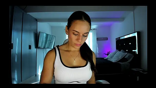 Sara lopez 28 online show from August 4, 1:28 pm