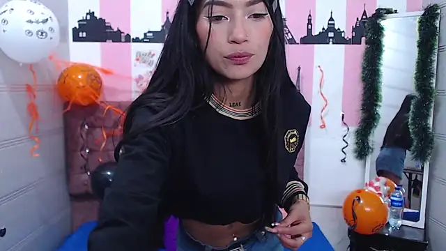 sara caplerx online show from October 10, 1:16 pm