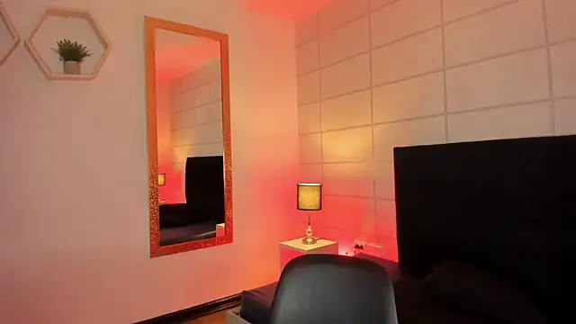 Christine Laam online show from November 11, 12:13 pm