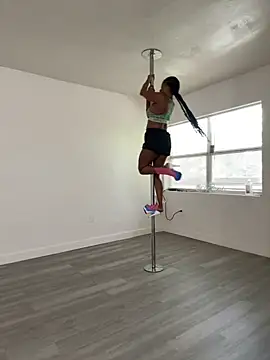 miamiworld online show from September 15, 2:36 pm