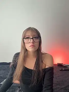 Aurora blossom   online show from October 3, 7:41 pm