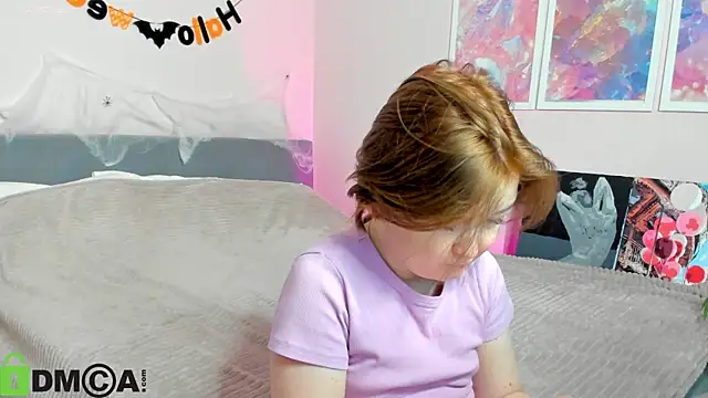 Sara Robinson online show from October 27, 3:02 am