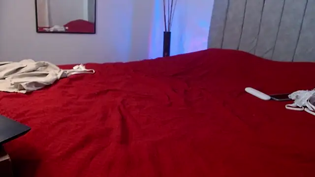 Dangerouspassion777 online show from February 27, 11:48 pm