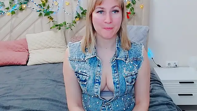 Incredible Ariela online show from March 24, 5:29 pm