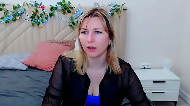 Incredible Ariela online show from April 10, 12:33 pm