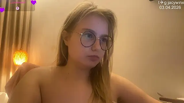 JacyWinslat online show from April 3, 2:59 pm