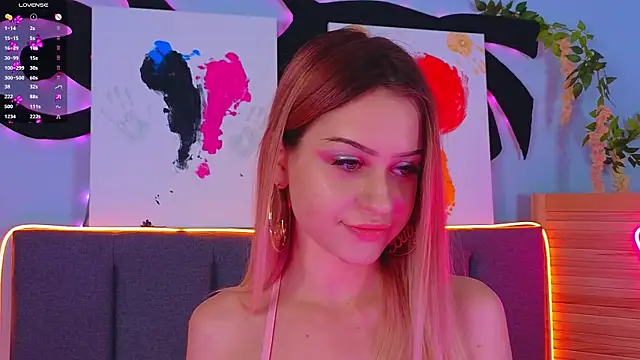 AlinaWalters online show from October 1, 8:47 pm