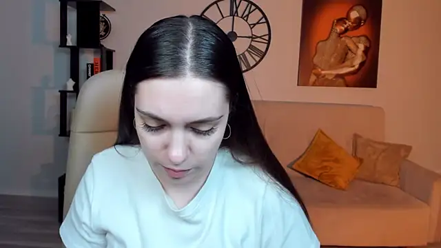 DaniellaLovely online show from January 19, 10:55 am