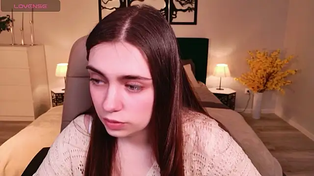 DaniellaLovely online show from February 16, 11:21 am