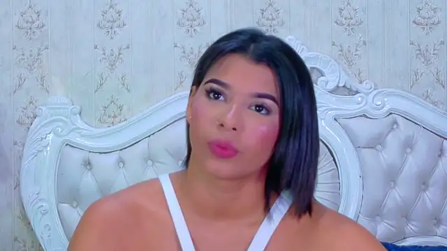 TiaraRosse online show from October 9, 4:49 am