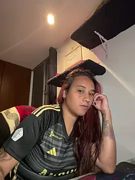 Cafeziitha02 online show from January 17, 11:34 pm