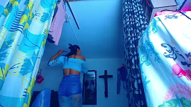 Ts veryhot online show from March 4, 2:01 pm