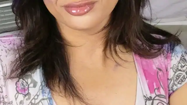 xprettysmilex online show from January 12, 9:31 pm