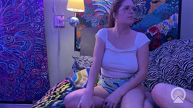 HippieBWC4U online show from January 13, 2:10 pm