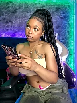 Melany Williams online show from September 24, 1:21 pm