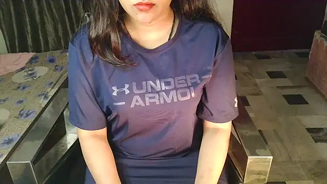 aarushi sharmaa online show from December 14, 4:18 am