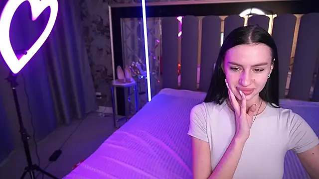 Snow WhiteeeX online show from March 1, 1:33 pm