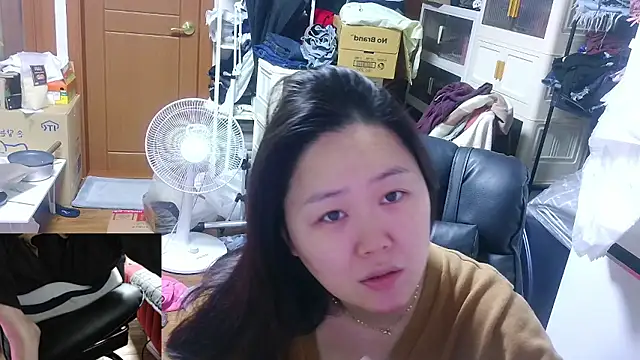 rami0428 online show from April 6, 6:20 pm