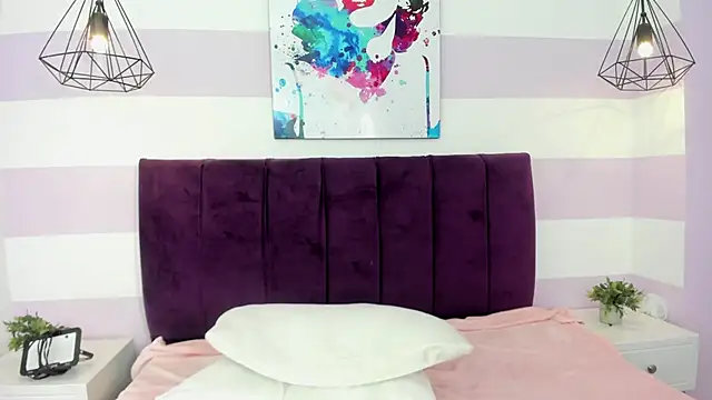 Scarlett  bell online show from January 7, 5:49 pm