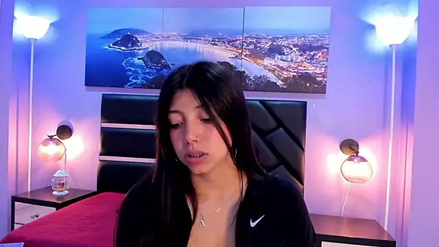 KimberlyVillaLobos online show from April 15, 11:44 am