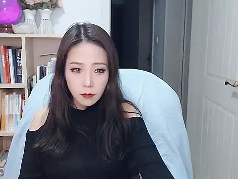 SuSushi728 online show from February 4, 4:10 pm