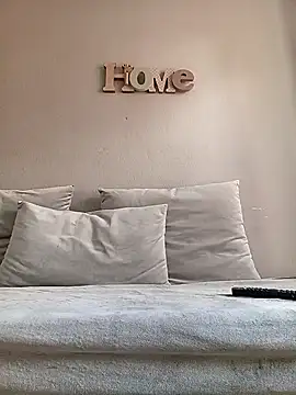 Nell-X online show from September 27, 11:06 am