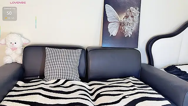 Lucky-susuBB online show from November 28, 6:49 am