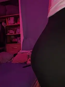 Nina-Chick777 online show from September 13, 5:26 am