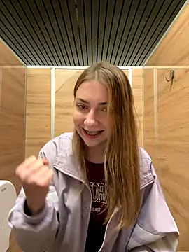 Sunny   Bunny online show from September 18, 8:13 am